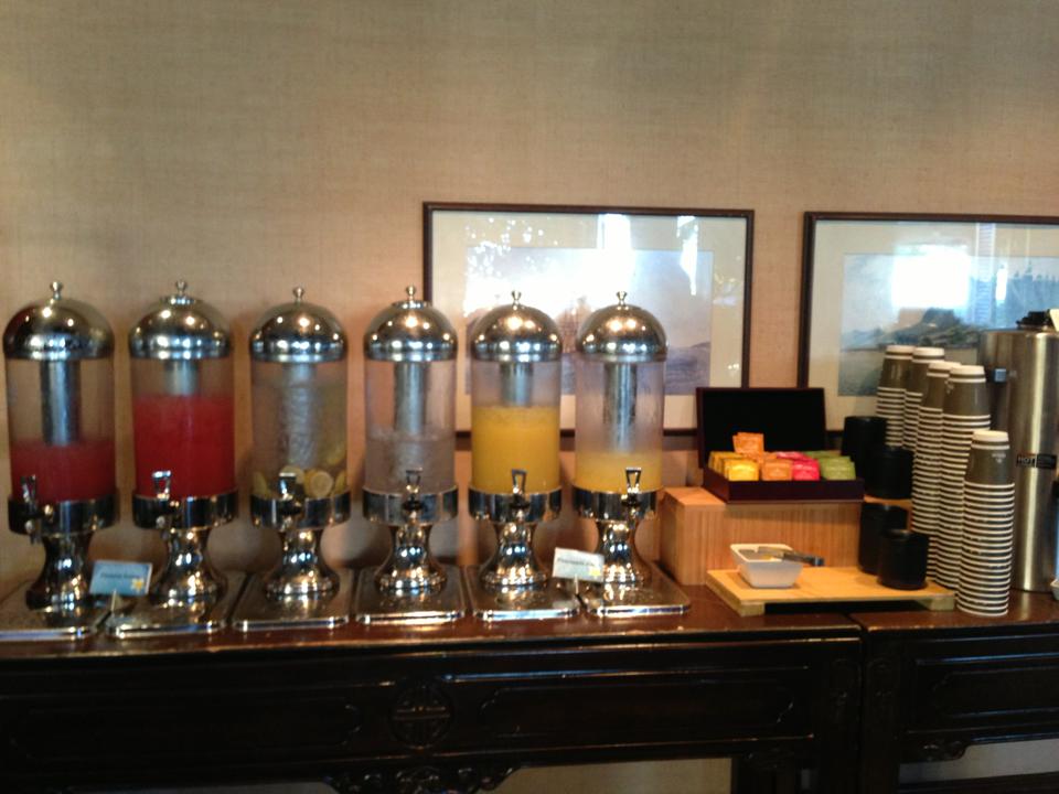 Juice, water, tea/coffee.